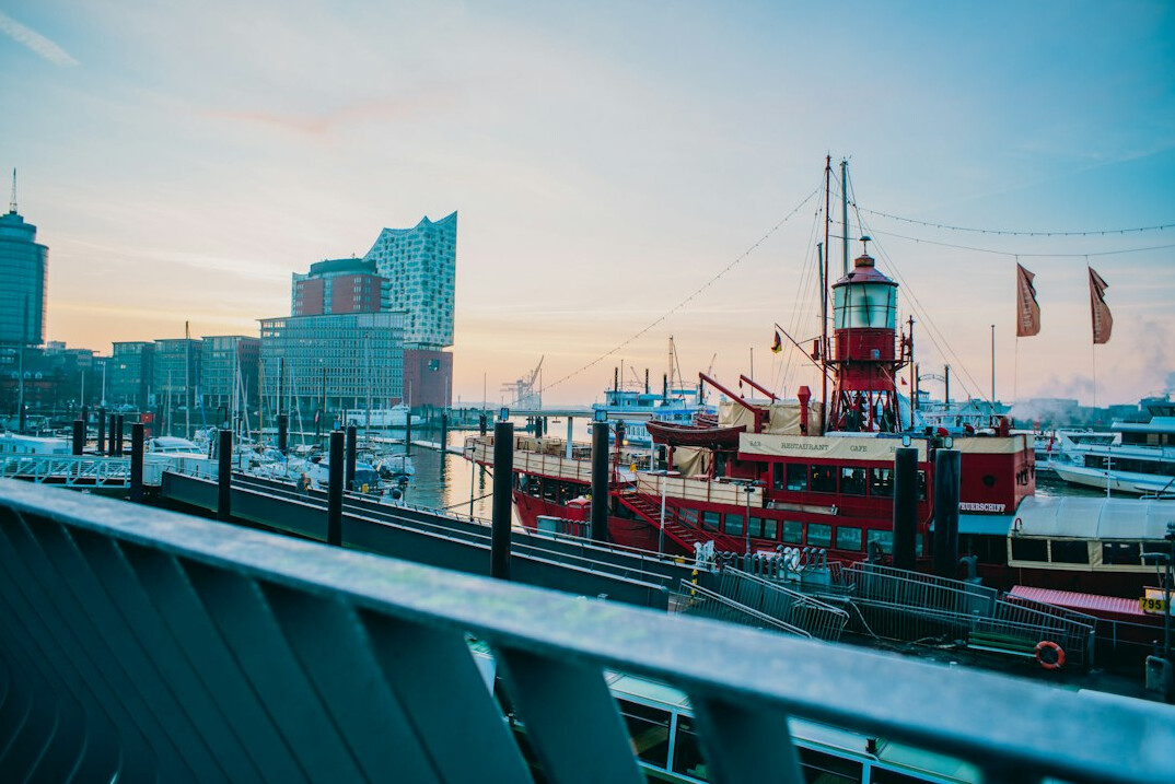 hamburg harbor historical photos